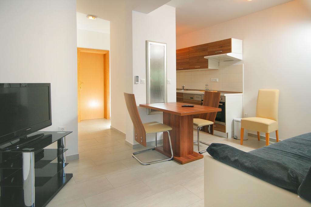 Apartmani Mane Trogir Ngoại thất bức ảnh