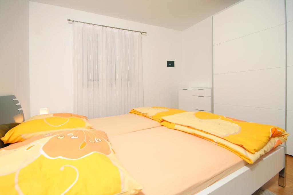Apartmani Mane Trogir Ngoại thất bức ảnh