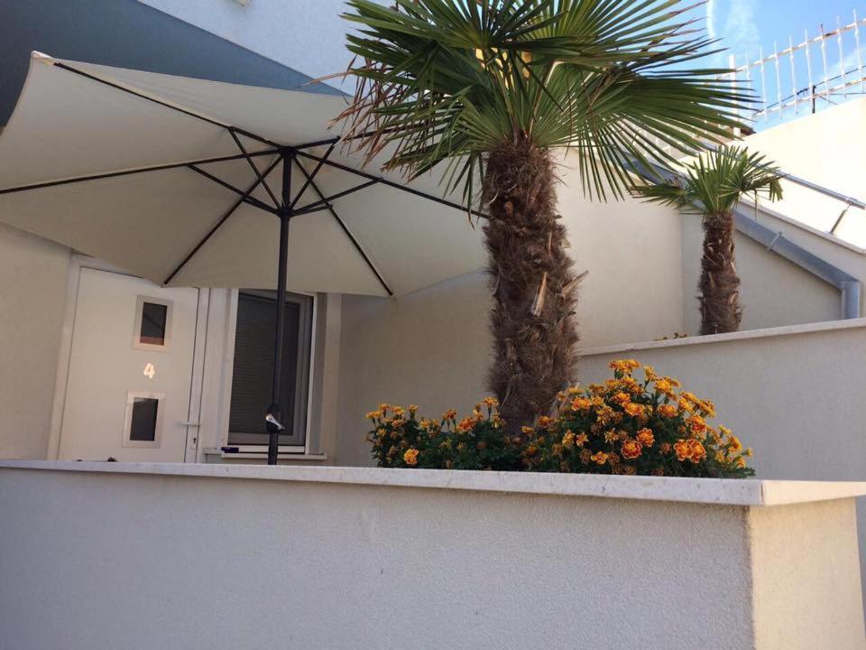 Apartmani Mane Trogir Ngoại thất bức ảnh